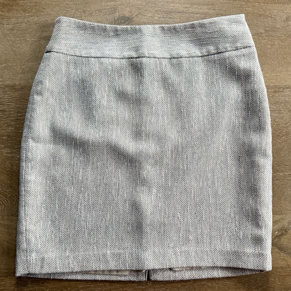 🧸 The Limited | Elegant Multicolored Pencil Skirt